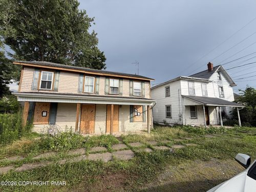 204-206 E 10th Street, Berwick, PA, 18603 | Card Image