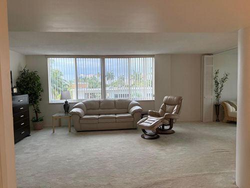 403-524 Orton Ave, Fort Lauderdale, FL, 33304-4074 | Card Image