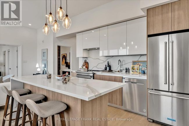 902 - 195 Hunter St E, Condo with 2 bedrooms, 2 bathrooms and 2 parking in Peterborough ON | Image 6