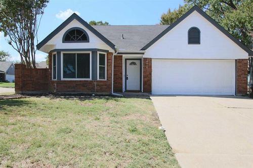 6016 Glenwood Dr, Arlington, TX, 76017-6420 | Card Image