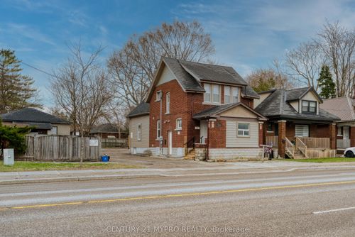 main-724 Adelaide Street N, London East, ON, N5Y2L5 | Card Image