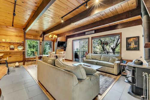 52380 Pine Ridge Rd, Idyllwild, CA, 92549 | Card Image