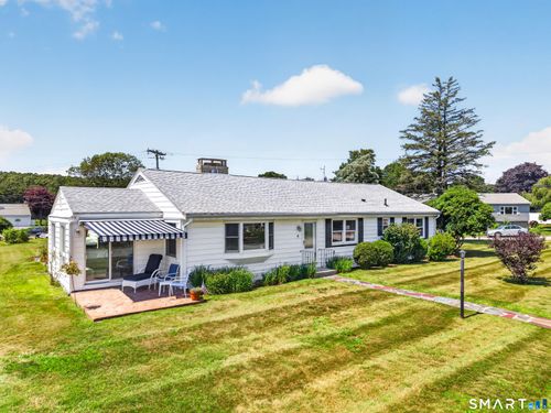 4 Race Rock Rd, Waterford, CT, 06385-3214 | Card Image