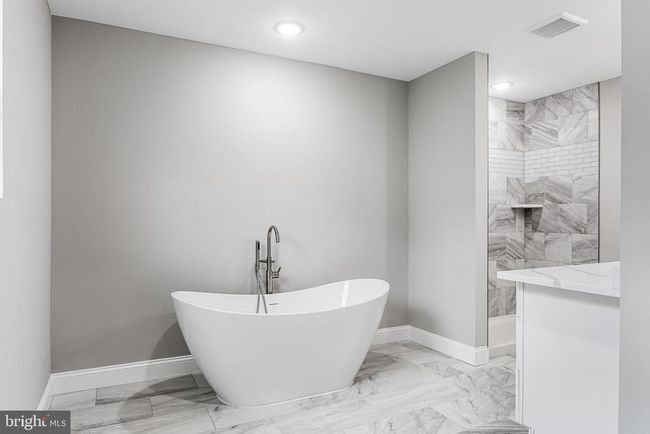 1 New Jersey Ave, House other with 4 bedrooms, 3 bathrooms and null parking in HAINESPORT NJ | Image 27
