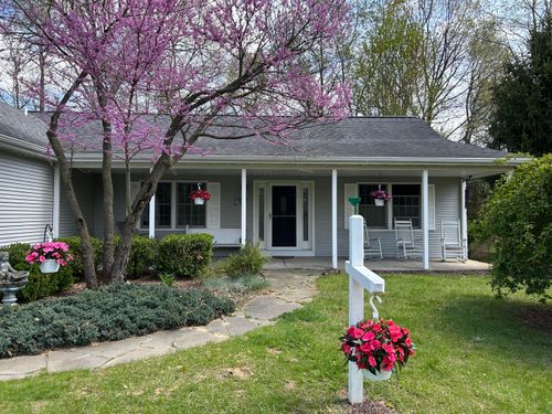 70255 51st St, Lawrence, MI, 49064-9769 | Card Image