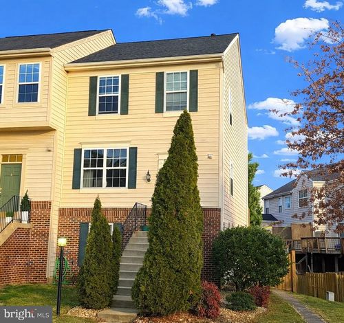 6821 Avalon Isle Way, GAINESVILLE, VA, 20155-4401 | Card Image