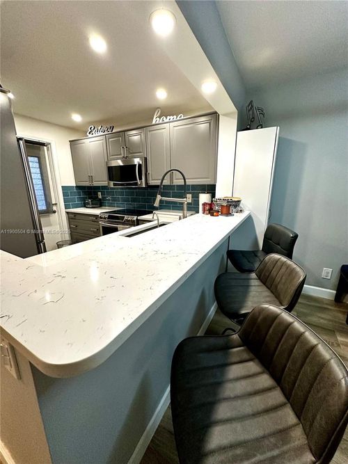 apt-119c-4025 N Federal Hwy, Oakland Park, FL, 33308-5508 | Card Image
