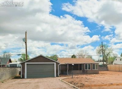 1640 Jackson Street, House other with 2 bedrooms, 1 bathrooms and 4 parking in Pueblo CO | Image 1