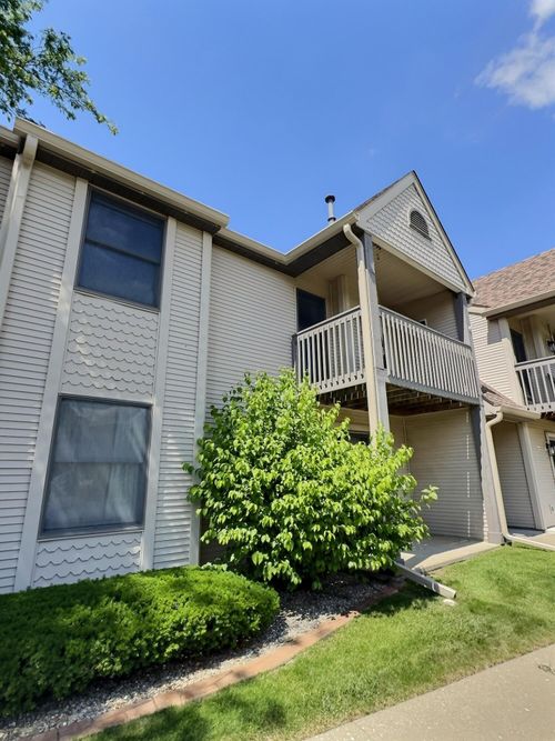 g-3602 Timberbridge Dr, Valparaiso, IN, 46383 | Card Image