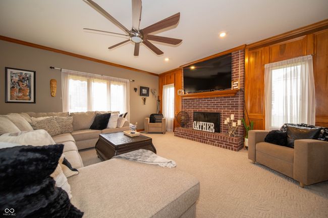 1145 Forest Commons Dr, House other with 5 bedrooms, 4 bathrooms and null parking in Avon IN | Image 14