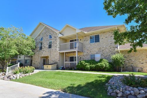 7-4835 Easy Street, Delafield, WI, 53209 | Card Image