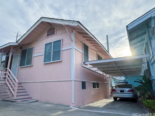 apt-b-1942 Pauoa Rd, Honolulu, HI, 96813-1575 | Card Image