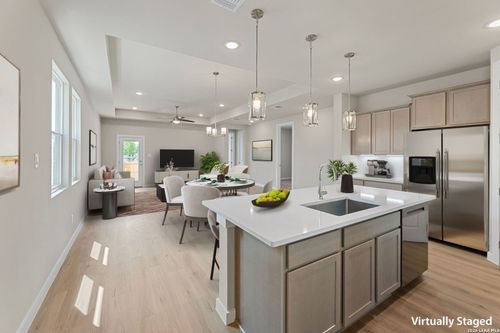 743 Langston Ln, New Braunfels, TX, 78130-0612 | Card Image