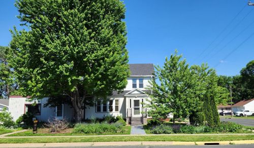 621 1st Ave Se, Pine Island, MN, 55963-9195 | Card Image