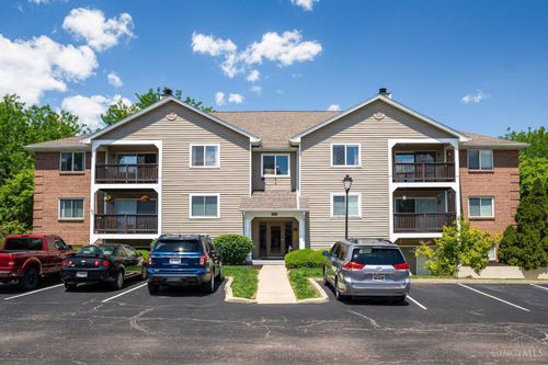 12181 Regency Run Ct, Cincinnati, OH, 45240-1084 | Card Image