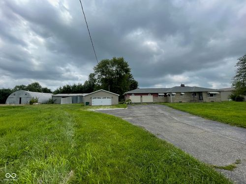 1688 E County Road 150 N, Sullivan, IN, 47882-7479 | Card Image