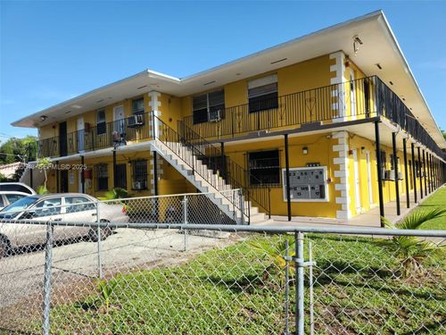 14-5600 Nw 7th Ct, Miami, FL, 33127-1473 | Card Image