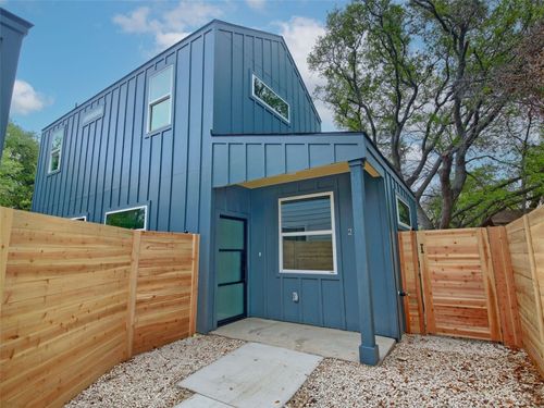 2-6111 Carnation Ter, Austin, TX, 78741-3414 | Card Image