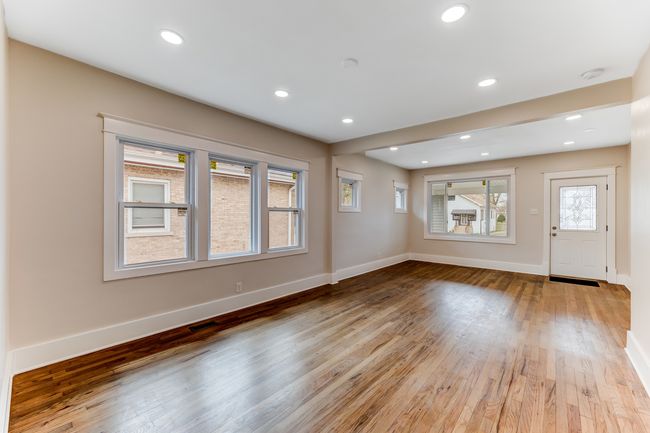 2027 S 6 Th Ave, House other with 3 bedrooms, 1 bathrooms and 2 parking in Maywood IL | Image 4