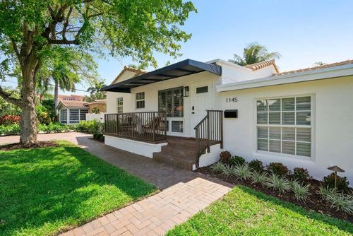 1145 Ne 18th Ave, Fort Lauderdale, FL, 33304-2436 | Card Image