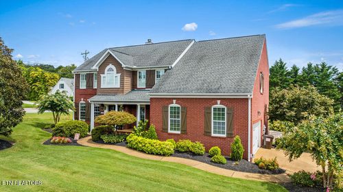 300 Johnsons Corner Rd, Knoxville, TN, 37934-1221 | Card Image