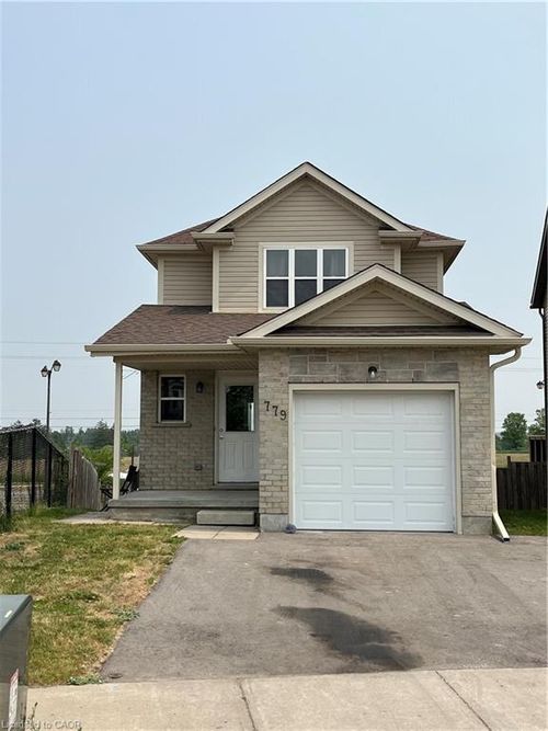779 Angler Way, Waterloo, ON, N2K4L7 | Card Image
