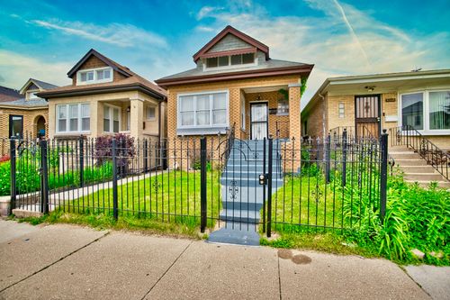 3422 Kolmar Ave, CHICAGO, IL, 60641-3822 | Card Image