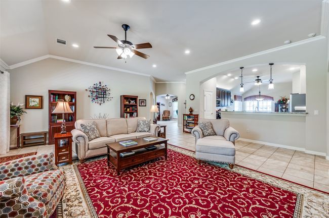 11101 La Jolla Way, House other with 2 bedrooms, 2 bathrooms and null parking in Denton TX | Image 7