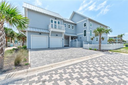 166 Triton Ln, Port Aransas, TX, 78373-1587 | Card Image