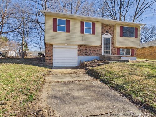 211 Webster Boulevard, Jeffersonville, IN, 47130 | Card Image