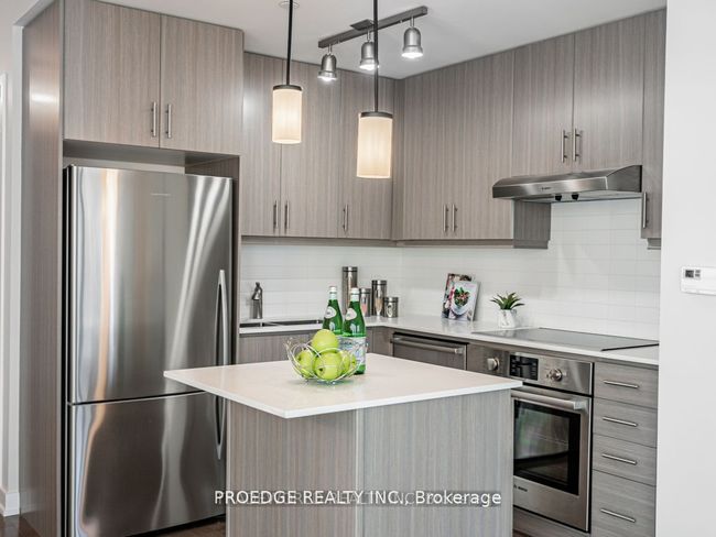 1504 - 1 The Esplanade, Condo with 2 bedrooms, 2 bathrooms and null parking in Toronto ON | Image 14