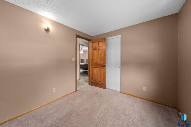 2013 E Sylvan Cir, House other with 4 bedrooms, 2 bathrooms and null parking in Brandon SD | Image 10