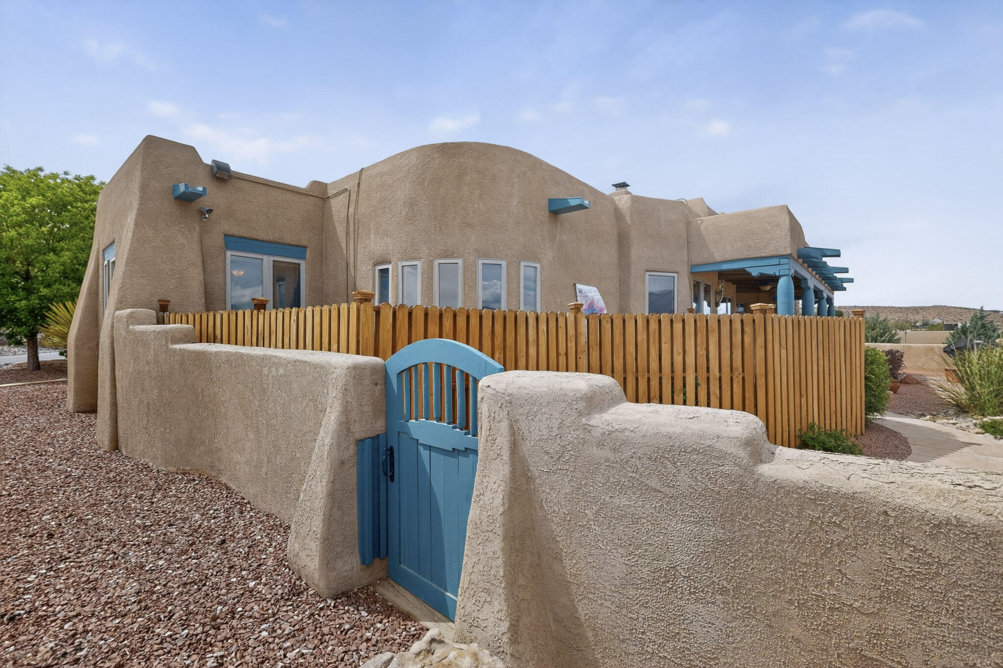Residential in Corrales 2
