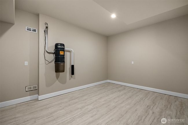 1808 153 Rd Street Ct Nw, House other with 3 bedrooms, 3 bathrooms and 2 parking in Gig Harbor WA | Image 30
