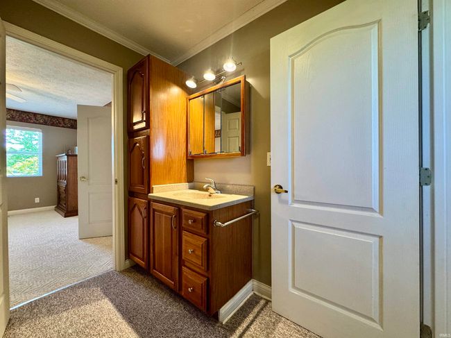 7020 E County Road 1200 N, House other with 3 bedrooms, 2 bathrooms and null parking in Eaton IN | Image 20
