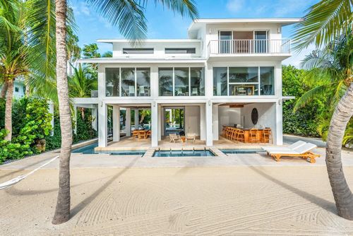 60 Ocean Front Dr, Key Largo, FL, 33037-4240 | Card Image