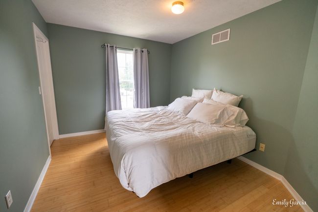 622 Cedar Square St.-34 | Image 19