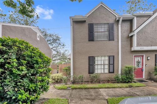 16547 Lake Brigadoon Cir, TAMPA, FL, 33618-1147 | Card Image