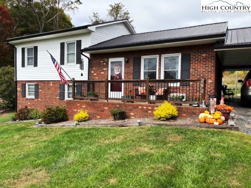 242 Knollview Dr, Jefferson, NC, 28640-9610 | Card Image