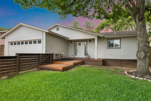3207 Harpers Ferry Ln, Austin, TX, 78745-6722 | Card Image