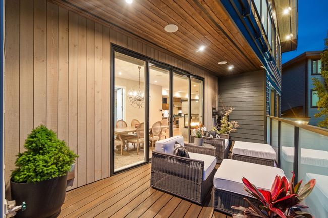View of wooden terrace | Image 22