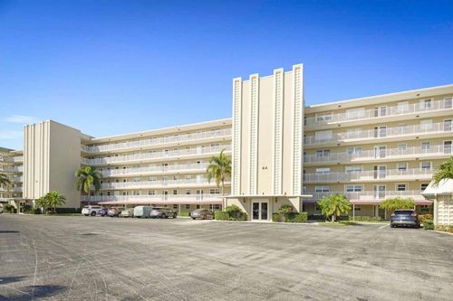 212-44 Yacht Club Drive, North Palm Beach, FL, 33408 | Card Image
