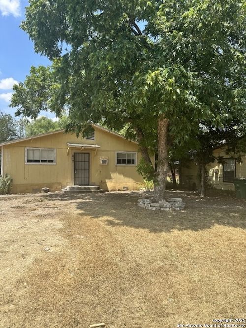 a-105 Morrill Ave, San Antonio, TX, 78214-1415 | Card Image