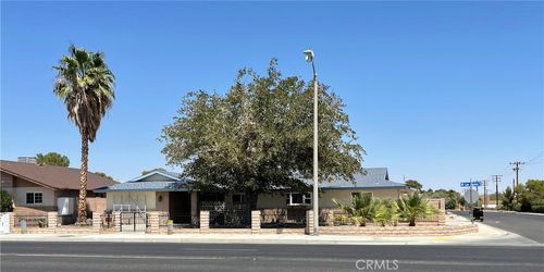 526 W Las Flores Ave, Ridgecrest, CA, 93555-3448 | Card Image