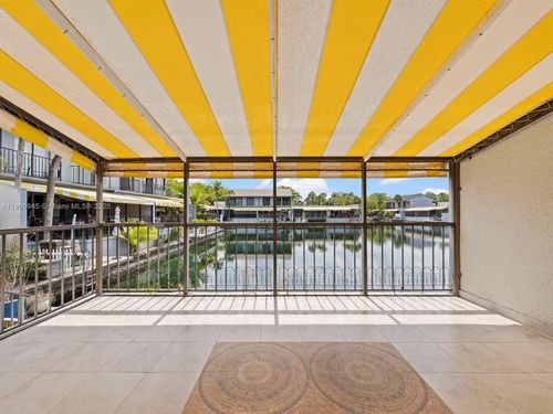 16380 Briar Patch Pl, Miami Lakes, FL, 33014-6089 | Card Image