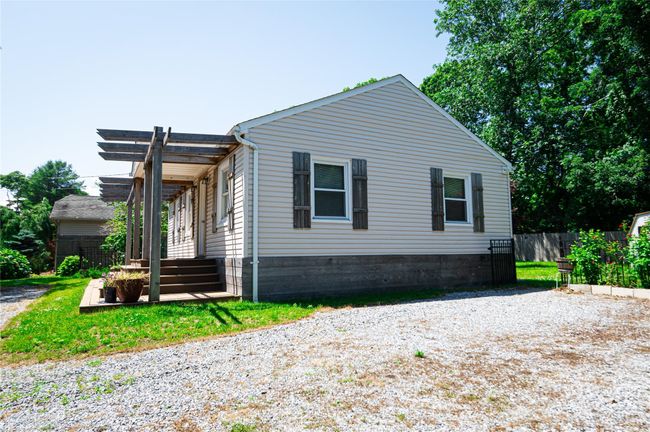 View of front of house | Image 8