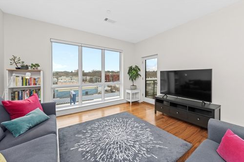 417-3531 Washington Street, Boston, MA, 02130 | Card Image
