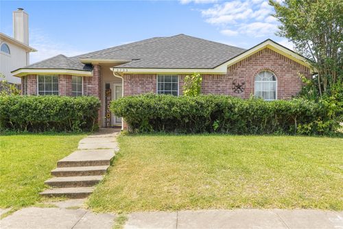 2733 Spring Rain Dr, Mesquite, TX, 75181-4025 | Card Image
