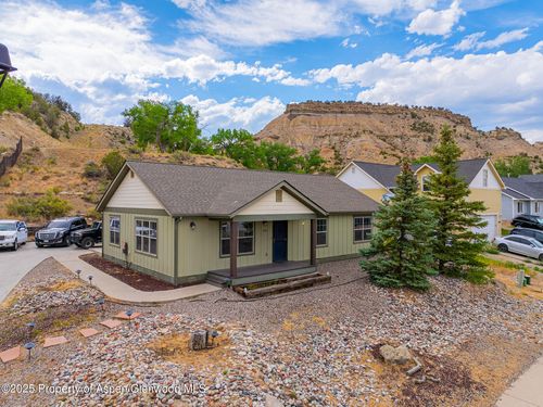 2513 Fairview Heights Ct, Rifle, CO, 81650-3295 | Card Image