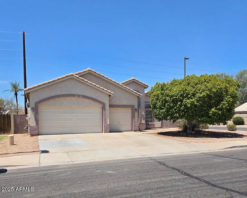 1818 S Saddle St, Gilbert, AZ, 85233-8828 | Card Image